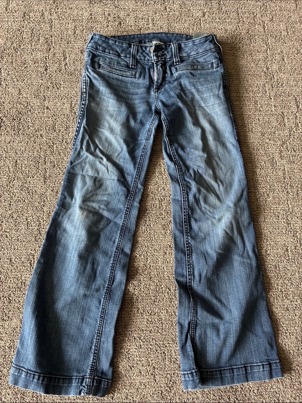 Ariat Women's Bootcut Jeans in Medium Blue Wash